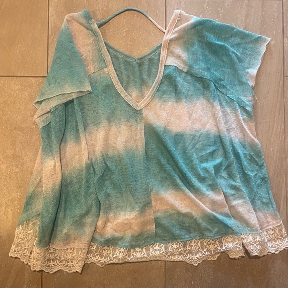 Altar’d State Tunic - Picture 3 of 5